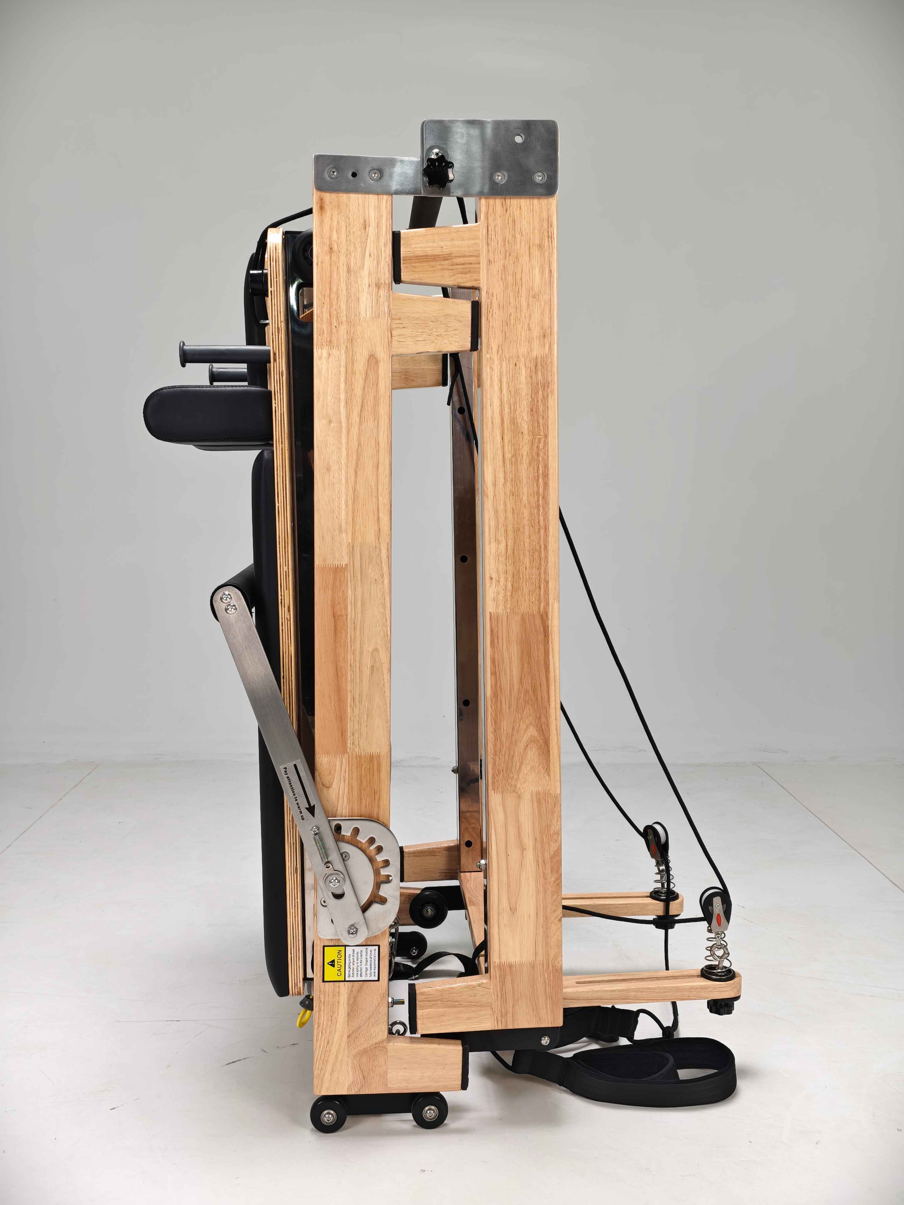 เครื่องพิลาทิสแบบพับได้ รุ่นพร - Pilates & Yoga Unleashed Studio บทวิจารณ์และราคา