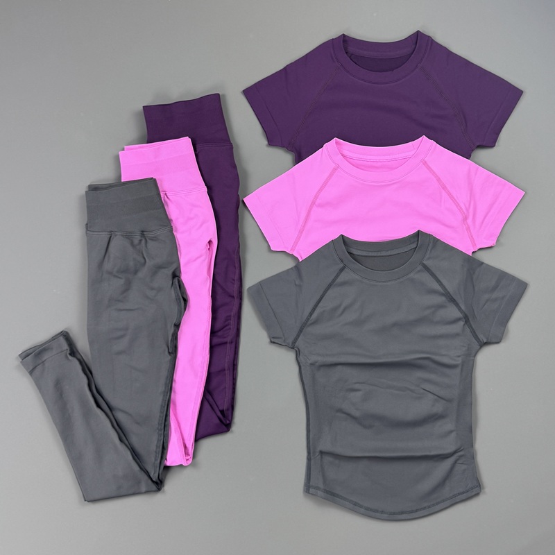 ชุดออกกำลังกาย 2 ชิ้นสำหรับผู้ - Pilates In Yoga Pants บทวิจารณ์และราคา